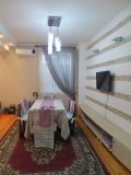 3-комнатная квартира, Льва Толстого-Тыныстанова (мкр. Юг - 2, Первомайский район, г. Бишкек), помесячно