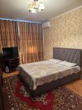 1-комнатная квартира, Чокморова-Уметалиева (Ленинский район, г. Бишкек), посуточно