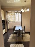 2-комнатная квартира, Ауэзова (мкр. Тунгуч-2, Октябрьский район, г. Бишкек), помесячно