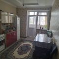 3-комнатная квартира (р-н Ахунбаева - Чапаева, Ленинский район, г. Бишкек)