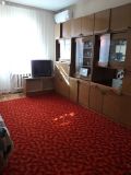 3-комнатная квартира (р-н Ахунбаева – Тыналиева, Ленинский район, г. Бишкек)