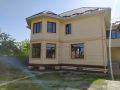 7-комнатный дом (360.00м<sup>2</sup>, 5.00 соток) (г. Бишкек)