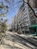 3-комнатная квартира (8 мкр., Октябрьский район, г. Бишкек)